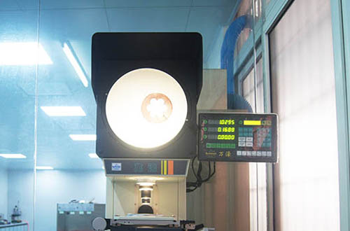 检测中心-投影仪